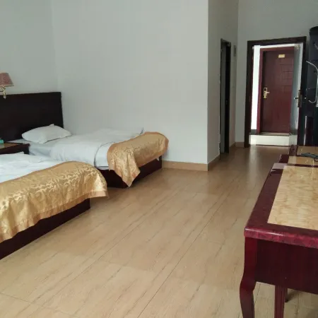 Yunglong Yingbin Hotel