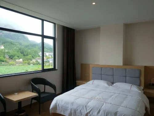NingRrRuiRingJiuDian Hotels in Ning'er