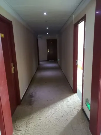 Zhengxiang Baiqi Fukang Hotel