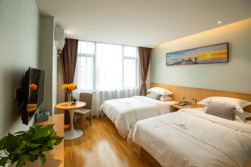 Full Family Hotel