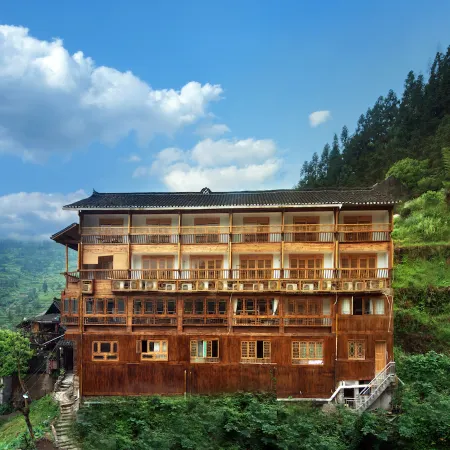 Xijiang Xianxin·Banshan Xingsu Light Luxury Panorama Hotel