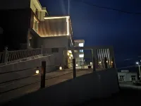 Yiyezhou Fisherman Gueshouse Hotels near Goji Beach