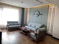 Fengjia No.1 Courtyard B&B (Luquan Fengjia Ancient Town Branch)