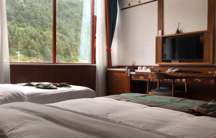Baiyu Dongcha Culture Theme Hotel