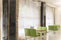 Qingcheng Mountain · Guanshan Pavilion Holiday Homestay