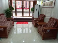 Pengze Longxing Business Hotel