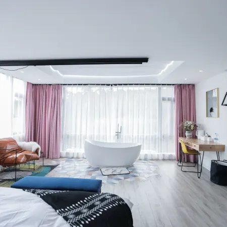 Bright Villa