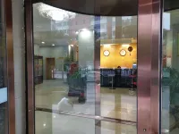 Shilou Qiansheng Business Hotel