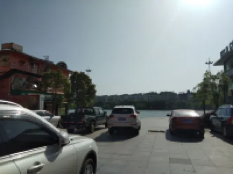 임프레션 테마 호텔