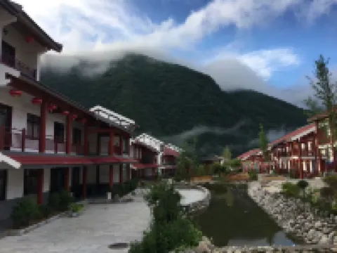 Taibai Beautiful Mood Bed and Breakfast Hotels in Taibai County