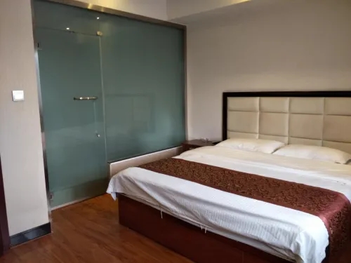 Dingxi Hongcheng Hotel