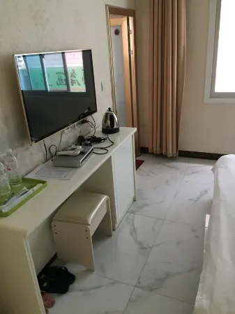 Qiaojia Jiali Business Hotel Отели рядом с достопримечательностью «Longwangmiao Ferry»