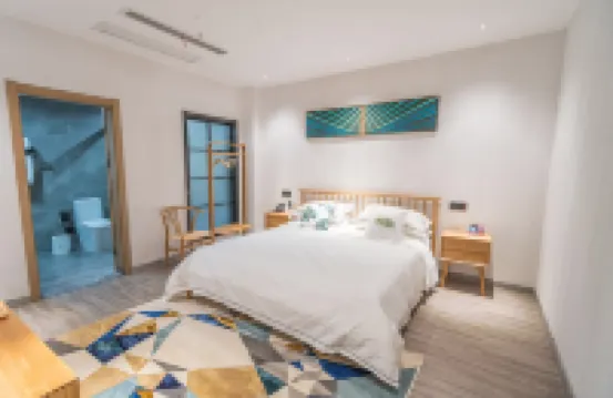 Huiju Hotel