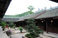 重慶興隆街大院民宿 鄰近楊闇公生平事蹟展的酒店