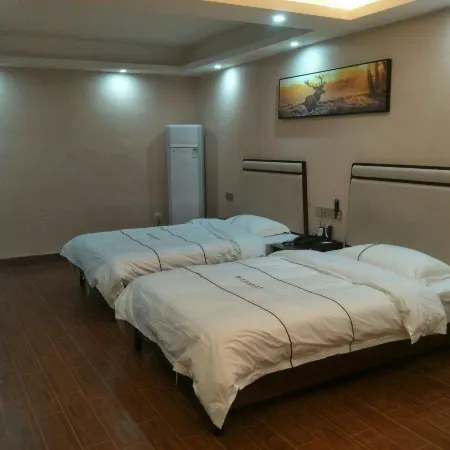 Luanchuan Friendship Business Hotel