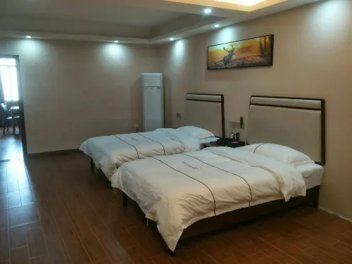 Luanchuan Friendship Business Hotel - 2 stelle