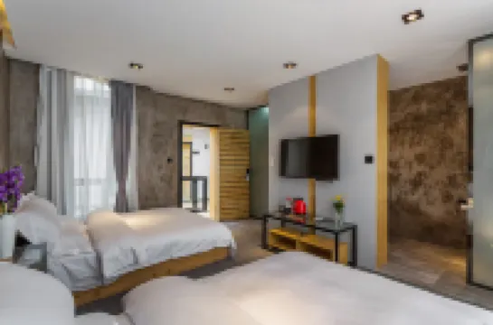 Lijiang Wildfire Collection youth Space