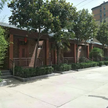 Dengfeng Songshan Wenquan Health Retreat