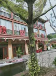 Panxian Qiusi Inn Hotels near Lufan Railway Station