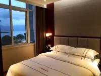 シ帰蕊景ホテル 三峡移民博物館周辺のホテル