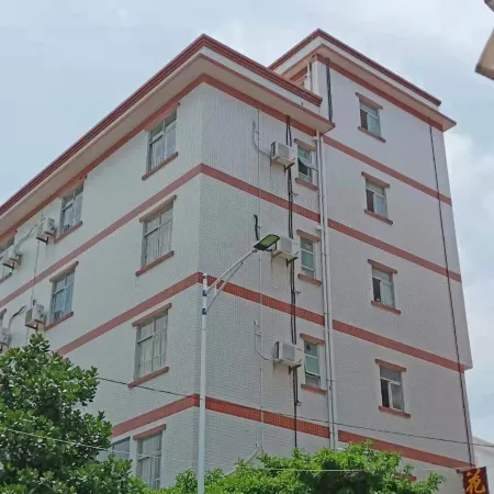 Shenzhen Huashu Chinese Inn Отели рядом с достопримечательностью «Кичонг Бич»