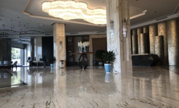 Starway Hotel (Nanjing Liuhe Wanda Plaza)