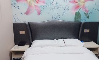 Xinjia Hotel (Zhengzhou East High-Speed Rail Station Lvdizhichuang Store)