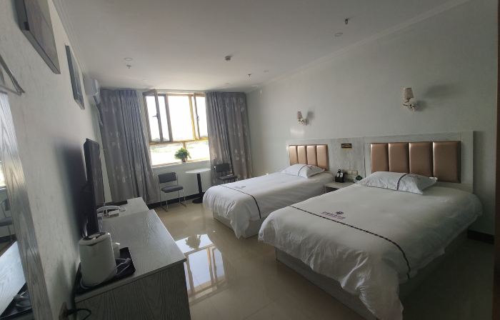 Junhao Business Hotel