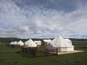 Hangeba Village Star Tent Campsite