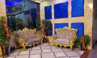 Tuanfeng Golden Glorious KTV Hotel