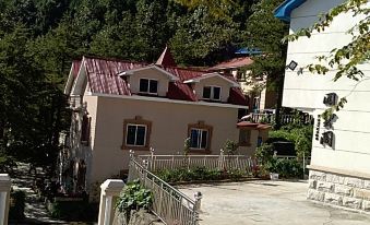Lushan Wenxuege Villa