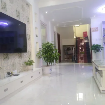 Xichang Menghui Chinese Inn