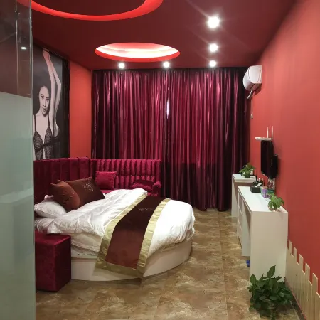 Mianzhu Xinshijia Theme Hotel