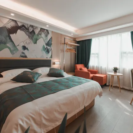 Shihong Dehua Hotel