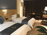 菲力斯公寓(中山电子科技大学店) - 豪华双床房