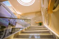 Quanji Hotel Hotel di Pucheng