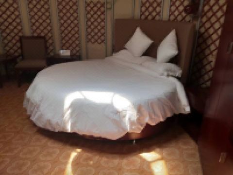 塔什库尔干帕米尔生态花园酒店 - 蒙古包单间