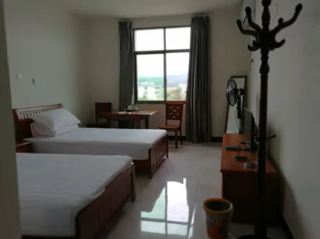 Menghai Hongyun Hotel Отели рядом с достопримечательностью «Daluo Town»