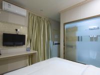 广州千屿卡拉城市酒店 - 标准大床房