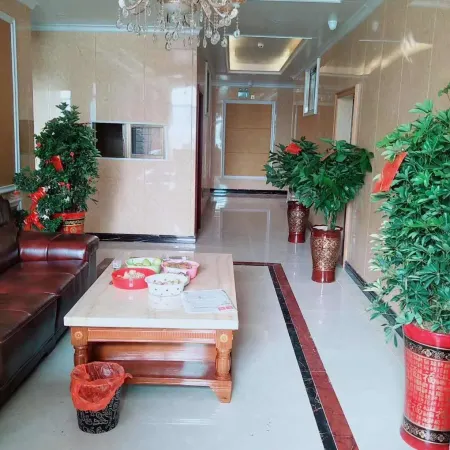 Jinsanjiao Business Hotel