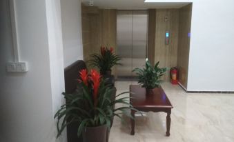 Foshan White Collar Boutique Accommodation (Sanhua Industrial Zone)