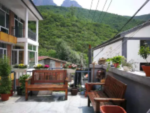 北京霊山觀山民宿（聚靈峽観光地） Shennv Peak周辺のホテル