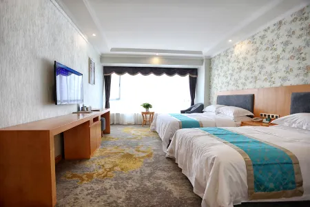 Rujia Huayi Select Hotel (Shudu Wanda) Отели рядом с достопримечательностью «Sandaoyan»