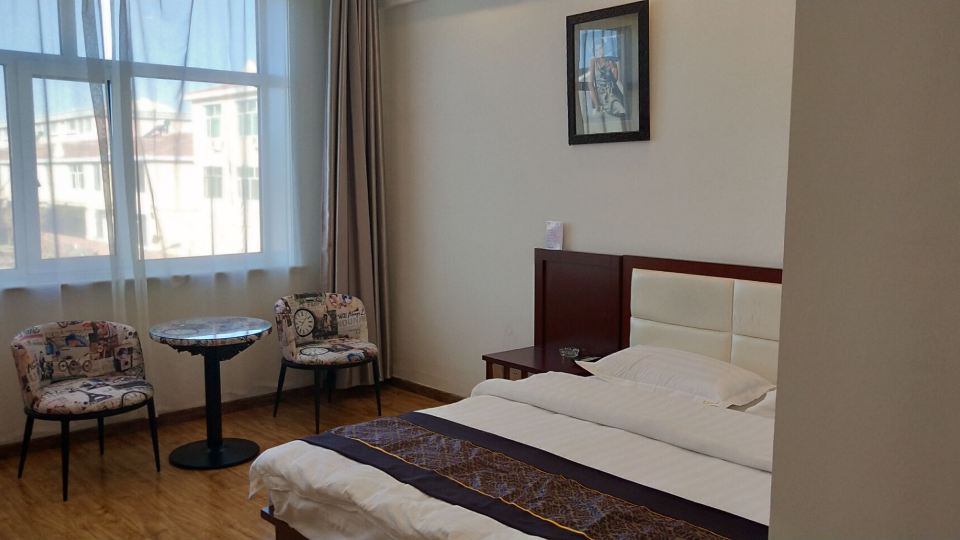 Saishangxuan Hotel