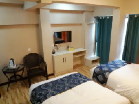 Huaying Weekend Apartment