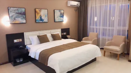 Changchun Meimei Business Hotel Отели рядом с достопримечательностью «Парк Северного озера Чанчунь»