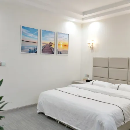 Fenggang Xinhe Apartment