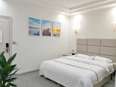 Fenggang Xinhe Apartment Hôtels à proximité de : China Fenggang Organic Food City