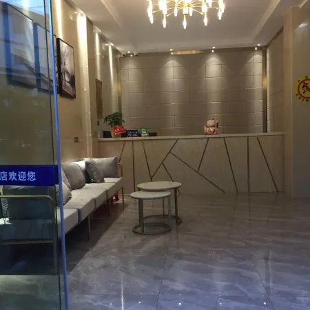 Good Luck Hotel