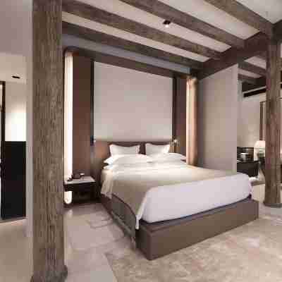Vallie Hotel Rooms